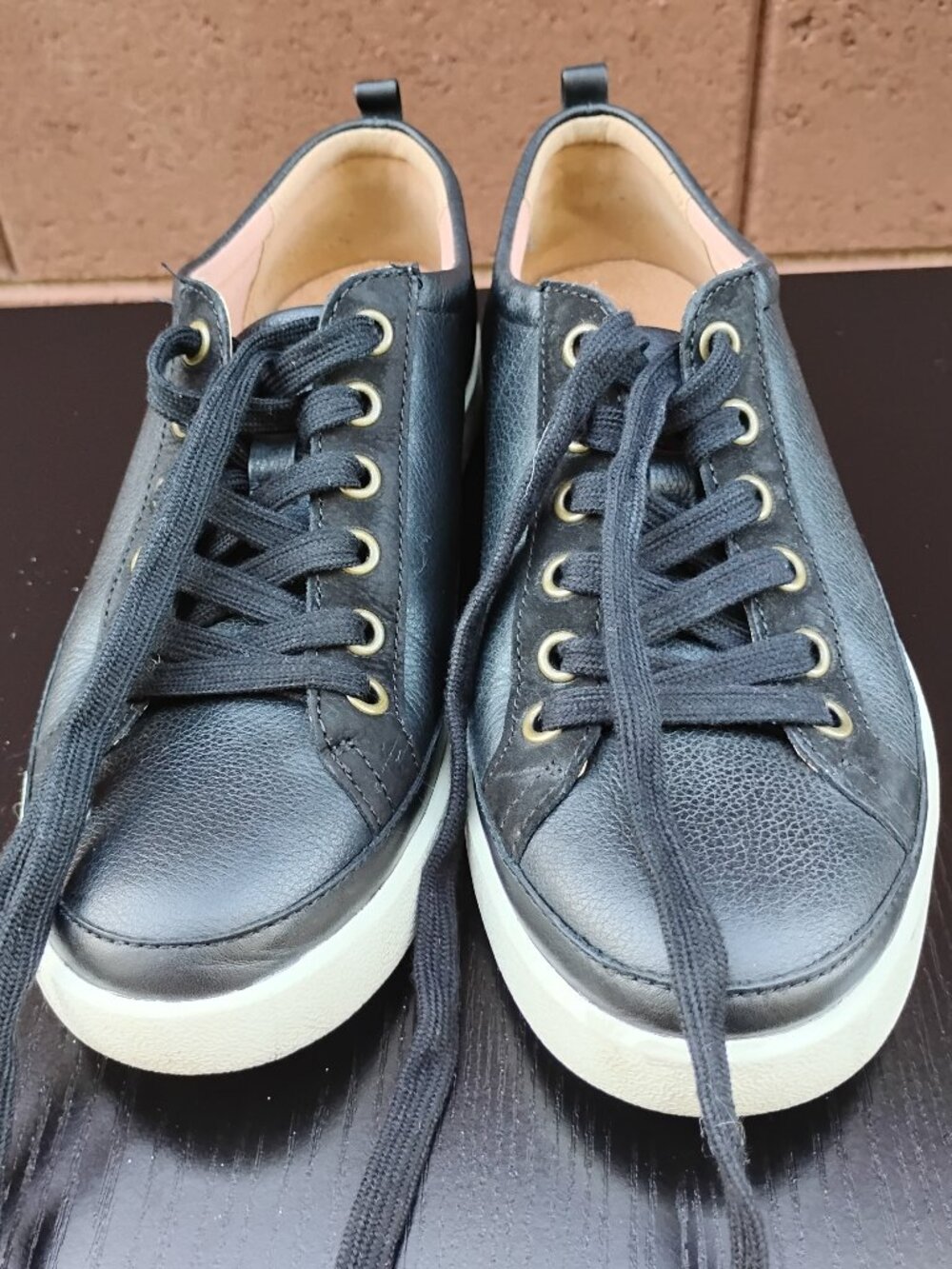Vionic Winny Women's Black Leather Sneaker Size 7.5